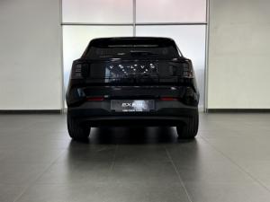 Volvo EX30 Plus Single Motor Extended Range - Image 7