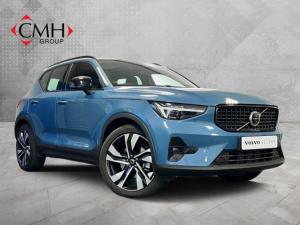 2024 Volvo XC40 B3 Ultimate Dark