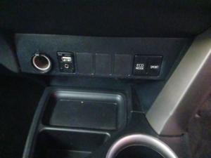 Toyota RAV4 2.0 GX auto - Image 17