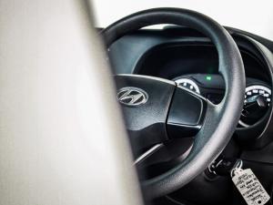 Hyundai Grand i10 1.0 Motion hatch manual - Image 15