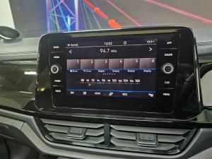 Volkswagen T-Roc 2.0TSI 4Motion R-Line - Image 9