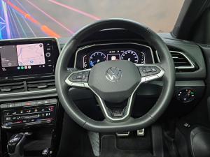 Volkswagen T-Roc 2.0TSI 4Motion R-Line - Image 7