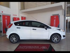 Ford Fiesta 5-door 1.4 Ambiente (aircon+audio) - Image 4
