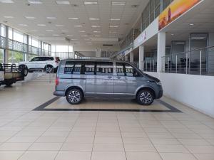 Volkswagen Transporter 2.0BiTDI Kombi SWB Trendline Plus 4Motion - Image 4
