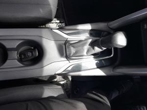 Toyota Corolla Cross 1.8 Xi - Image 20