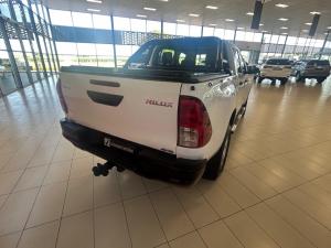 Toyota Hilux 2.4GD-6 double cab 4x4 SRX auto - Image 2