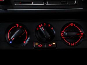 Volkswagen Polo Vivo hatch 1.4 Trendline - Image 17
