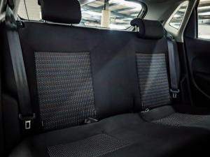 Volkswagen Polo Vivo hatch 1.4 Trendline - Image 9