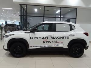 Nissan Magnite 1.0 Move panel van - Image 2