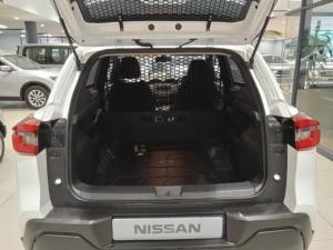 Nissan Magnite 1.0 Move panel van - Image 5