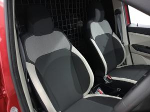 Renault Triber 1.0 Express panel van - Image 14