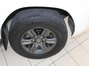 Toyota Hilux 2.4 GD-6 Raider 4X4D/C - Image 4