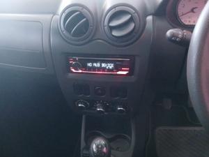 Nissan NP200 1.6i safety pack (aircon) - Image 11