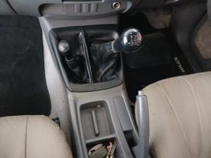 Toyota Hilux 2.5D-4D 4x4 SRX - Image 13
