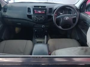 Toyota Hilux 2.5D-4D 4x4 SRX - Image 9