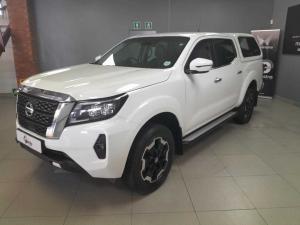 2022 Nissan Navara 2.5DDTI LE/LE Plus 4X4 automatic D/C