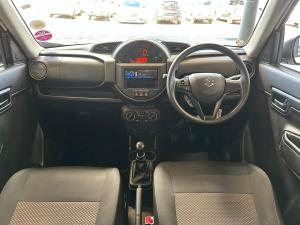 Suzuki S-Presso 1.0 GL manual - Image 11