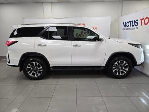 Toyota Fortuner 2.4GD-6 auto - Image 4