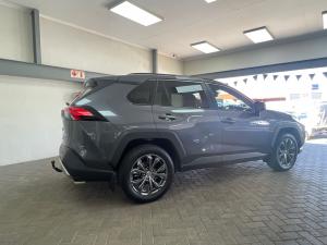 Toyota RAV4 2.0 GX-R AWD - Image 3