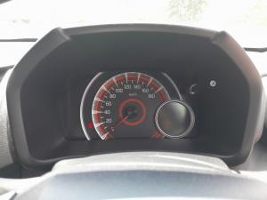 Toyota Vitz 1.0 XR manual - Image 10