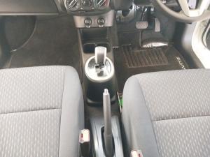 Toyota Vitz 1.0 XR AMT - Image 10