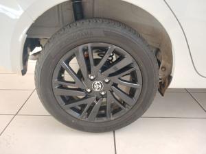 Toyota Vitz 1.0 XR AMT - Image 21