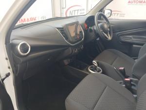 Toyota Vitz 1.0 XR AMT - Image 7