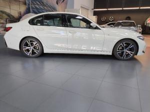 BMW 318i M Sport automatic - Image 17