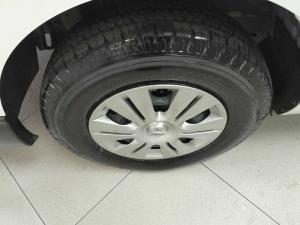 Nissan NV350 2.5 16 Seat Impendulo - Image 10