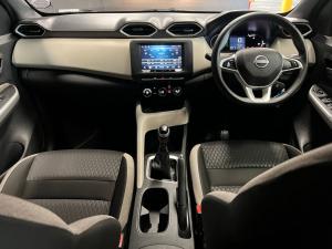 Nissan Magnite 1.0 Visia manual - Image 9