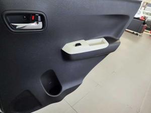 Suzuki Ignis 1.2 GLX manual - Image 10