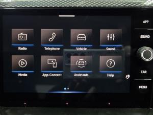 Volkswagen Polo hatch 1.0TSI Life auto - Image 19