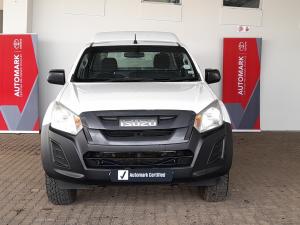 Isuzu D-Max Gen 6 250 single cab Fleetside safety - Image 4