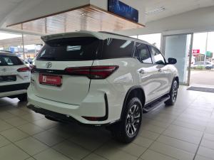 Toyota Fortuner 2.8GD-6 VX - Image 3