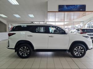 Toyota Fortuner 2.8GD-6 VX - Image 4