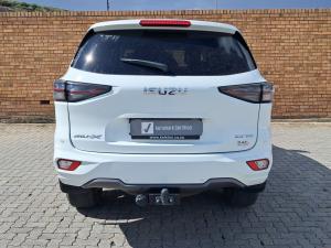 Isuzu mu-X 3.0TD LS - Image 8