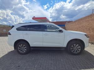 Isuzu mu-X 3.0TD LS - Image 4