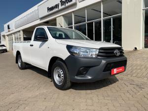 Toyota Hilux 2.0 S - Image 1