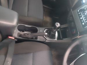 Toyota Corolla Quest 1.8 Plus manual - Image 18