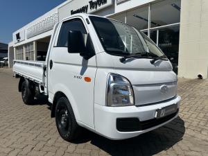 Hyundai H-100 Bakkie 2.6D deck (aircon) - Image 1