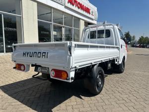 Hyundai H-100 Bakkie 2.6D deck (aircon) - Image 3