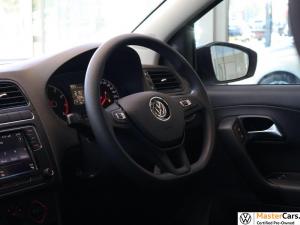 Volkswagen Polo Vivo 1.4 Trendline - Image 12