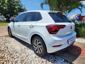 Volkswagen Polo 1.0 TSI - Image 11