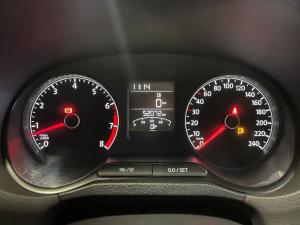 Volkswagen Polo Vivo hatch 1.4 Comfortline - Image 9