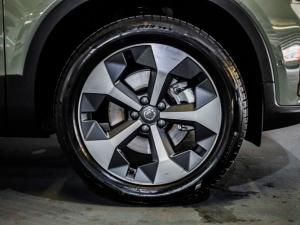 Volvo XC40 B4 Plus Dark - Image 10