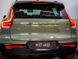 Volvo XC40 B4 Plus Dark - Image 13
