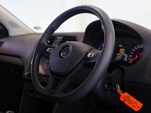 Volkswagen Polo Vivo hatch 1.4 Comfortline - Image 6