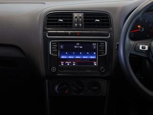 Volkswagen Polo Vivo hatch 1.4 Comfortline - Image 8
