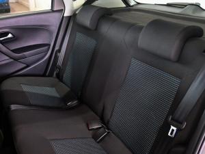 Volkswagen Polo Vivo hatch 1.4 Comfortline - Image 13