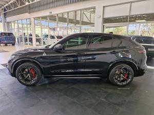 2023 Alfa Romeo Stelvio Quadrifoglio Q4